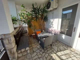 Loredana Apartments - Crikvenica - 9