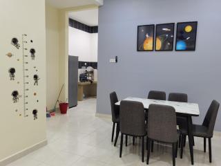 My Homestay Sitiawan - Astronaut Space House 8 Pax - Sitiawan - 5