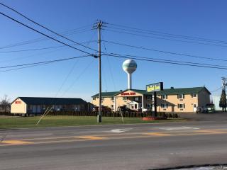 Royal Inn Motel - Watertown - 9