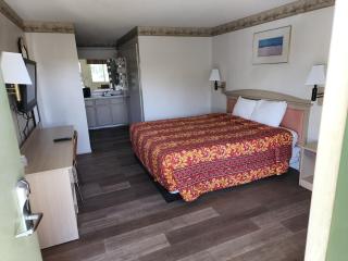 Town House Motel - 7