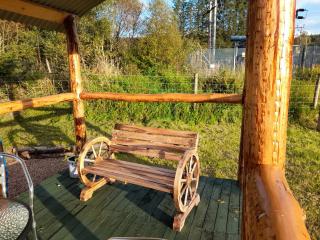 Sunset View Shepherds Hut - 4