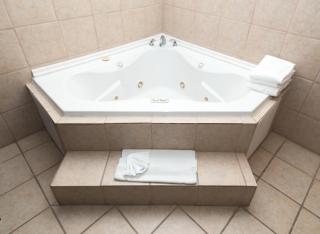 Days Inn & Suites by Wyndham Artesia - Artesia - 8