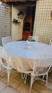 Casa com piscina em frente à praia - 1