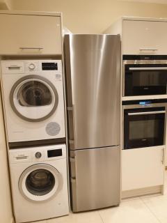 London Luxury 1 bed flat 4 mins to Ilford Stn - kitchen, garden, parking, WiFi - Ilford - 1