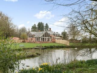 Lily Pad Lodge - Donington on Bain - 8