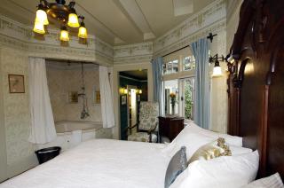 The Jabberwock Bed & Breakfast - Monterey - 2