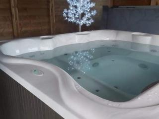 Gîte moderne avec accès indépendant, proche centre-ville et Thermes, terrasse et équipements inclus - FR-1-589-57 - 8