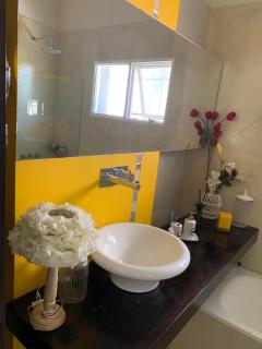 La Casita de Ronnita - 1