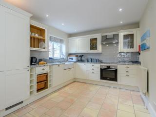Sea Lavender Cottage-Uk11930 - 4