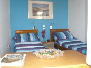 Alkistis Cozy By The Beach Apt in Ikaria Island, Therma Ground Floor - 6