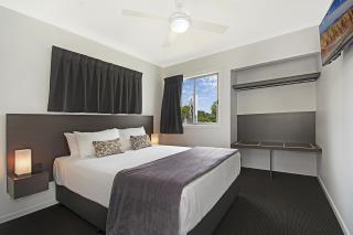 Cooroy Luxury Motel Apartments - Cooroy - 4