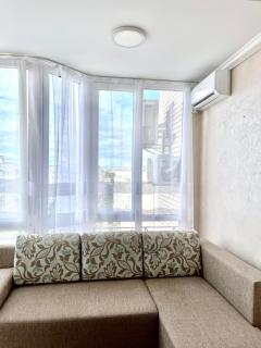 ATLANT luxury Family Apart поряд з ТЦ ДЕПОТ, БЕЗКОНТАКТНЕ ЗАСЕЛЕННЯ - Černivci - 1