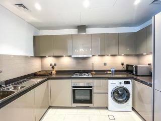 STAY BY LATINEM Luxury Studio Holiday Home G2-2507 near Burj Khalifa - Dubai - 5