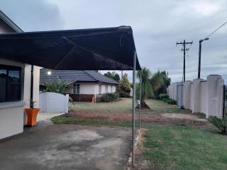 Slee Guest House - 6