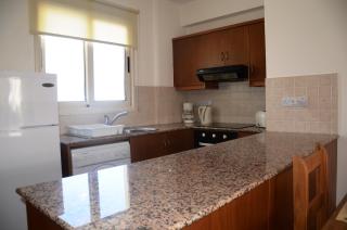 Top floor, 2 bedroom apartment Vanessa D204, FREE WIFI, village view - Peyia - 2