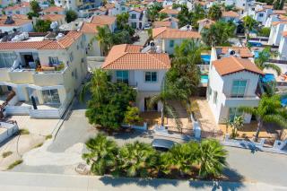 Villa Sirena, Pernera, Valentino - 7