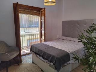 Apartamento con balcón cerca de Gran Vía, Granada centro QH Gran Vía 02 - Granada - 5