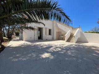 QUASI NELL'ACQUA - 6