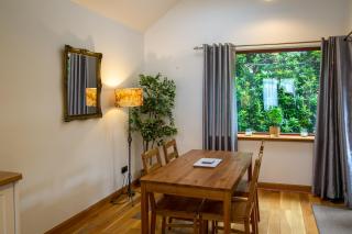 Luss Cottages at Glenview - 2