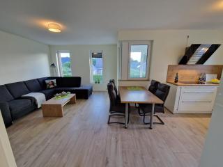 Apartment nahe Meyer Werft in Ostfriesland mit Küche & Netflix - Westoverledingen - 0