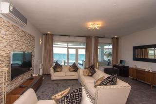 Zanzibar DT Beachfront Villa - Mkunguni - 4