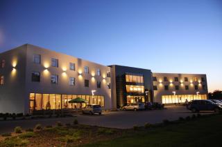 Hotel Hi-Fi Spa - Nowy Tomyśl - 0
