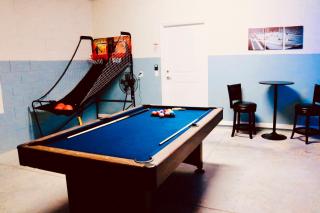 Aloha Retreat 6BR Private Pool/Game Room @Windsor Island Resort near Disney - Davenport - 1