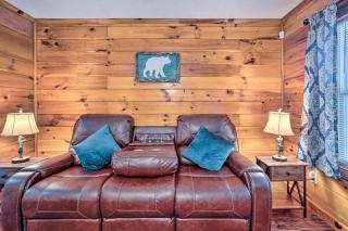 Charming Jamestown Cabin with Large Backyard! - 6