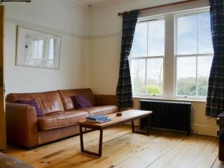 Kingswood - 5