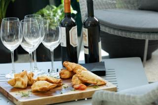 Kimpton Surfcomber Hotel by IHG - 2