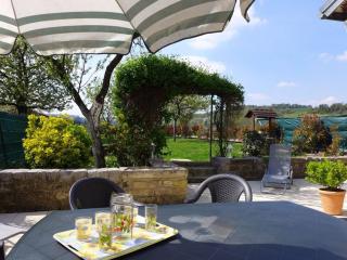 Charmant gîte familial avec terrasse, garage et jardin clos à Pont-la-Ville - FR-1-611-35 - Pont-la-Ville - 6