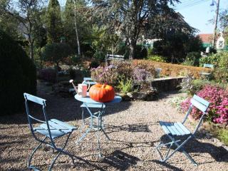 Gîte cosy "shabby chic" avec sauna privé, grand terrain et randonnées à proximité - FR-1-589-256 - 9