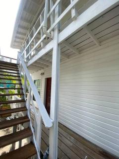 Ocean Breeze Villa Rentals - Oak Ridge - 9