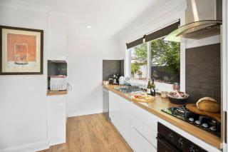 Centrally located in the heart of the King Valley - Whitfield - 4