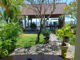 beach side Amed Delem family - 7