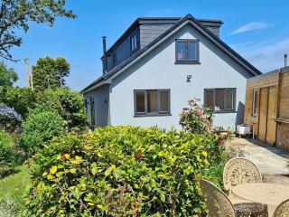 The Nook - Chapel Saint Leonards - 9
