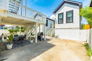 Soleil House - Unit D - 5