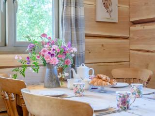 Kingfisher Cabin - Croft - 2