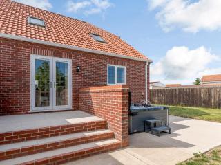 Dawson Park 1 - Uk12660 - Mablethorpe - 3