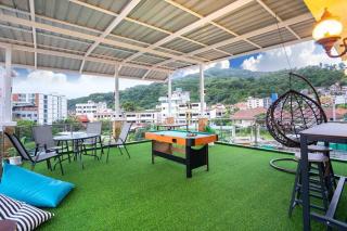 Patong Spacious 4 BR Vacation Home rooftop Views - Patong Beach - 0