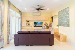 Patong Spacious 4 BR Vacation Home rooftop Views - Patong Beach - 7