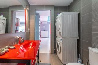 Luxury Apartment with Fireplace Near Heraklion Center - Iráclio - 4