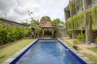 RedDoorz near Exit Toll Nusa Dua - Nusa Dua - 5