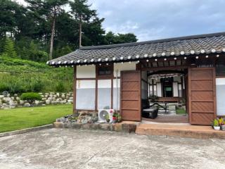Hakdong Hanok Pension - 5