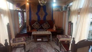 New Dunhill Houseboat - Srinagar - 6