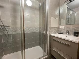 Appartement rénové au pied des pistes avec balcon exposé sud pour 4 personnes - FR-1-452-365 - Les Menuires - 2