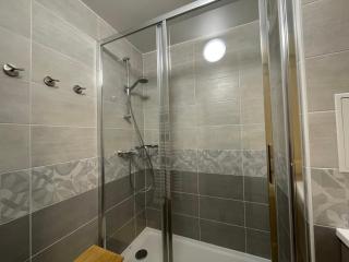 Appartement rénové au pied des pistes avec balcon exposé sud pour 4 personnes - FR-1-452-365 - Les Menuires - 1