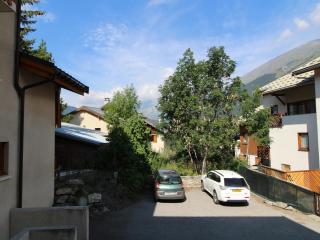 Appartement cosy, 5 pers, centre village, proche pistes, balcon, parking, WIFI, draps inclus - FR-1-508-52 - Lanslevillard - 5