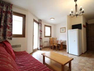 Appartement Confort 4 Pers, Pied des Pistes, Parking Inclus, Lanslevillard-Val Cenis - FR-1-508-119 - Lanslevillard - 0