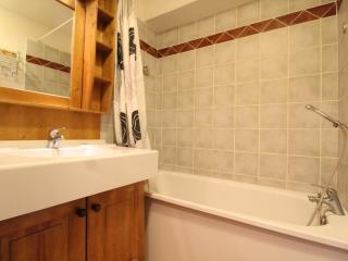 Appartement cosy 6 personnes proche des pistes à Val Cenis avec balcon, WiFi et parking sous-sol - FR-1-508-214 - Lanslevillard - 3